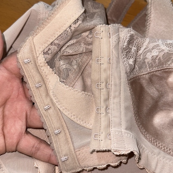 Glamorise MagicLift Front Closure Bra - Picture 4 of 6